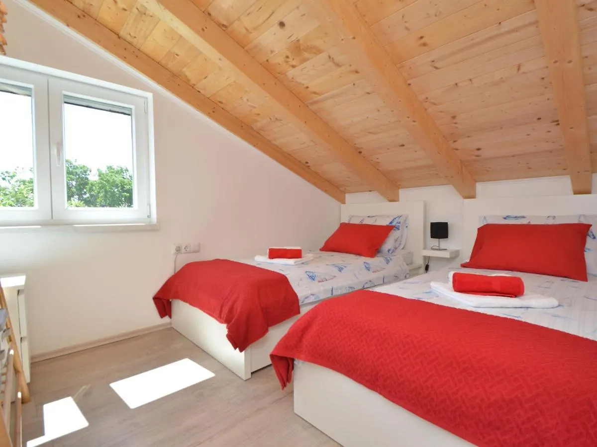 Holiday Home Lana By Interhome Pakoštane