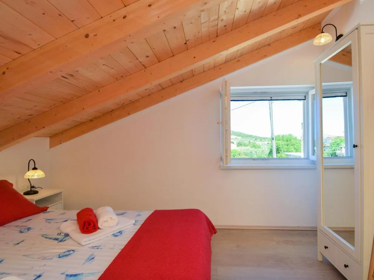 Holiday Home Lana By Interhome Pakoštane